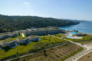 AMMOA Luxury Hotel & Spa Resort